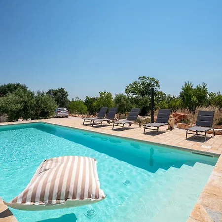 Trullo Thalia With Private Pool Ostuni 别墅